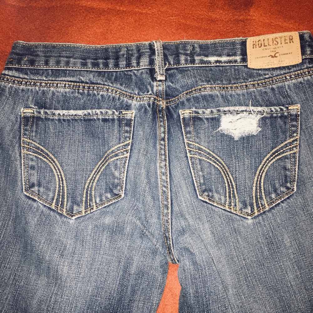 Hollister Cali Flare Jeans Size 3L 26x35
